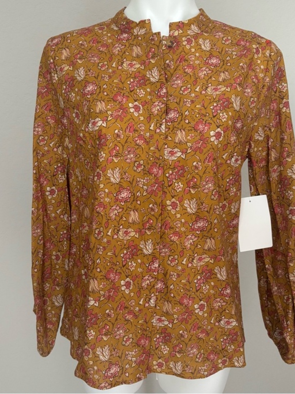 Parterre Bryce Marigold Daphne Button Down Floral Linen‎ Blend Top Blouse